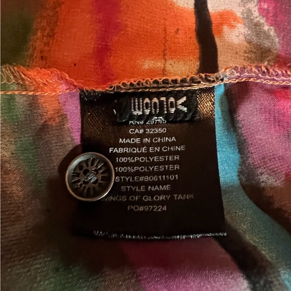 3/$15 Volcom Open Back Tank - Picture 5 of 7